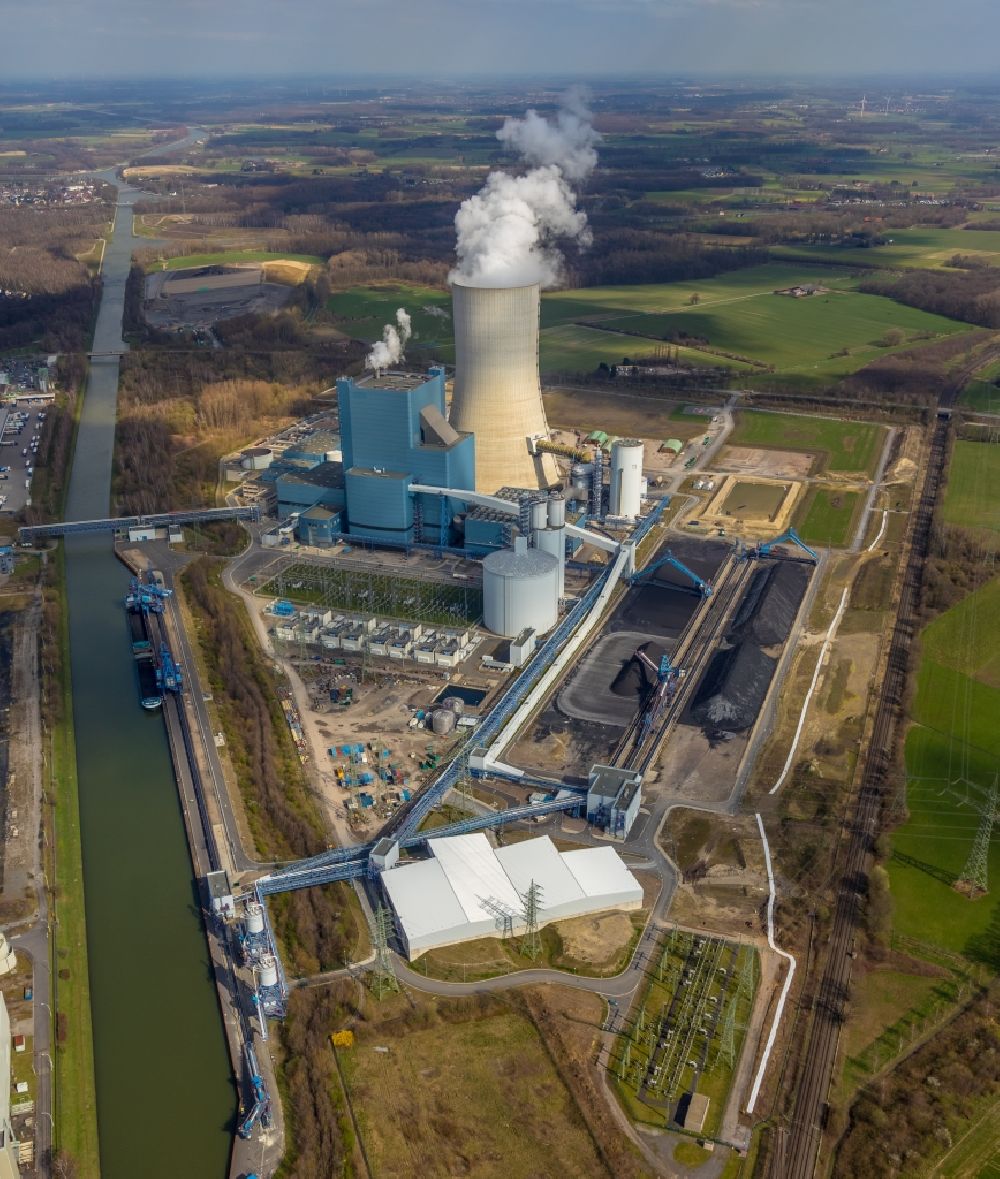 Luftaufnahme Datteln - Kraftwerksanlagen des Kohle- Heizkraftwerkes Datteln 4 Uniper Kraftwerk in Datteln im Bundesland Nordrhein-Westfalen, Deutschland