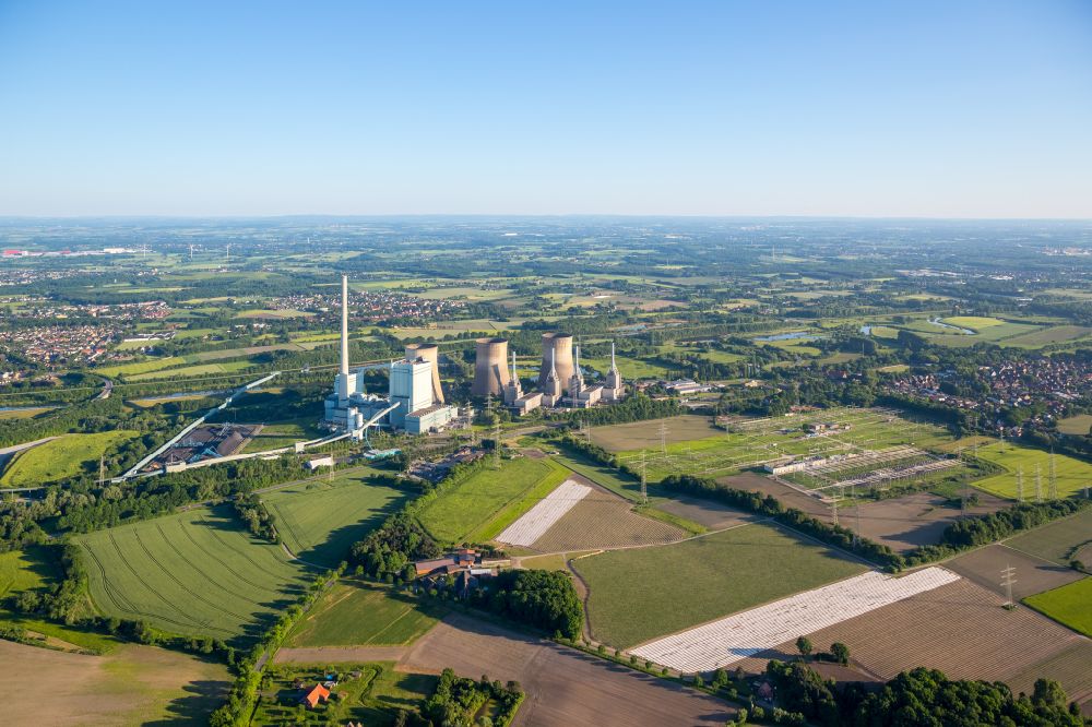 Stockum von oben - Kraftwerksanlagen des Kohle- Heizkraftwerkes Gersteinwerk in Stockum im Ruhrgebiet im Bundesland Nordrhein-Westfalen