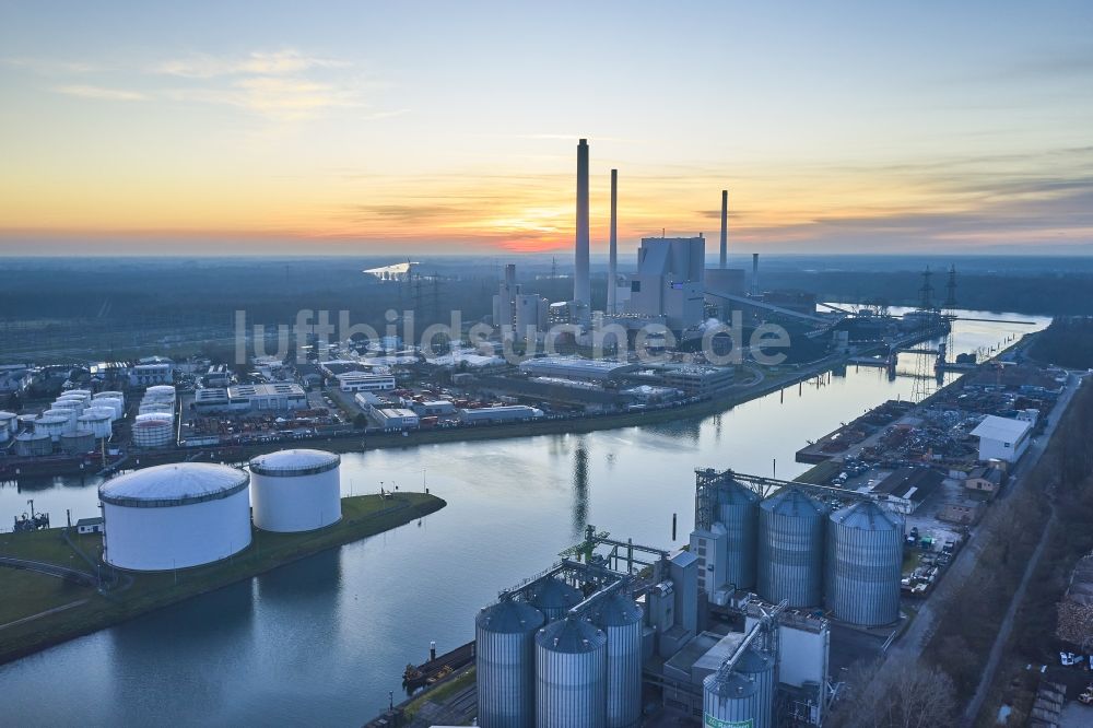 Karlsruhe von oben - Kraftwerksanlagen des Kohle- Heizkraftwerkes in Karlsruhe im Bundesland Baden-Württemberg, Deutschland