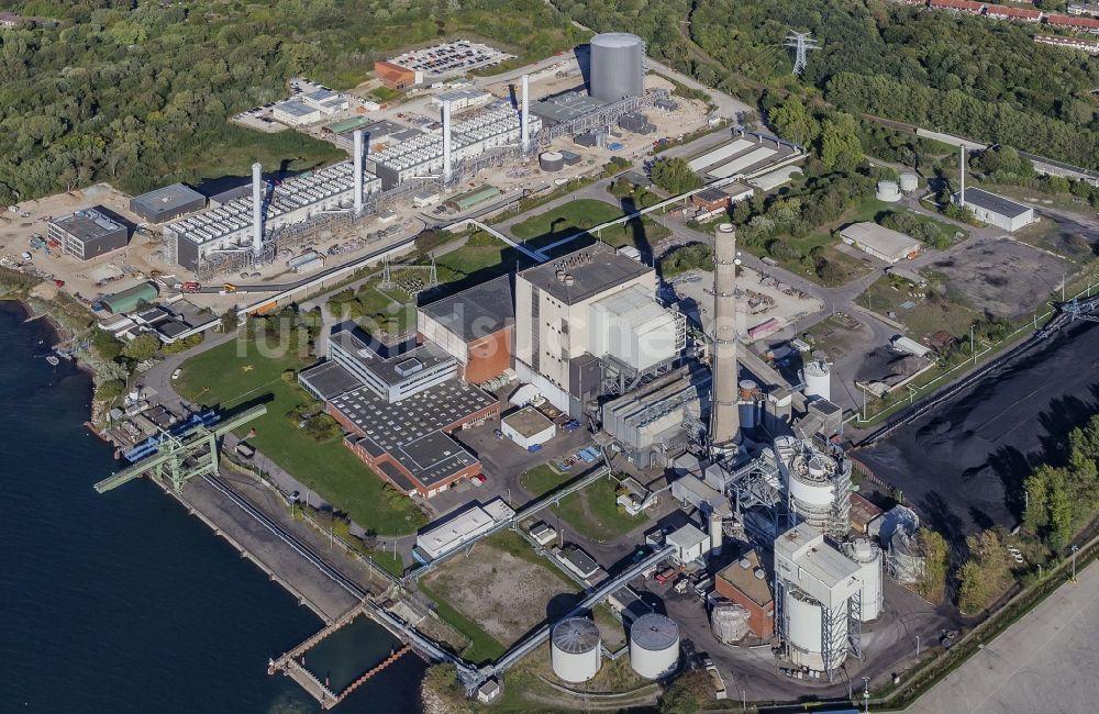 Kiel aus der Vogelperspektive: Kraftwerksanlagen des Kohle- Heizkraftwerkes in Kiel im Bundesland Schleswig-Holstein, Deutschland