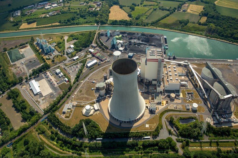 Lünen von oben - Kraftwerksanlagen des Kohle- Heizkraftwerkes in Lünen im Bundesland Nordrhein-Westfalen