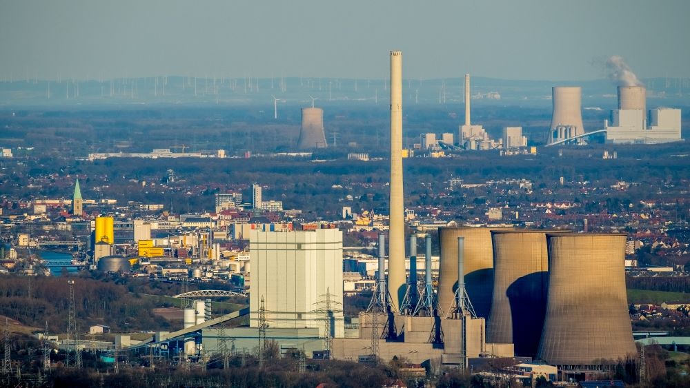 Werne von oben - Kraftwerksanlagen des Kohle- Heizkraftwerkes RWE Power AG Kraftwerk Gersteinwerk an der Hammer Straße in Werne im Bundesland Nordrhein-Westfalen, Deutschland