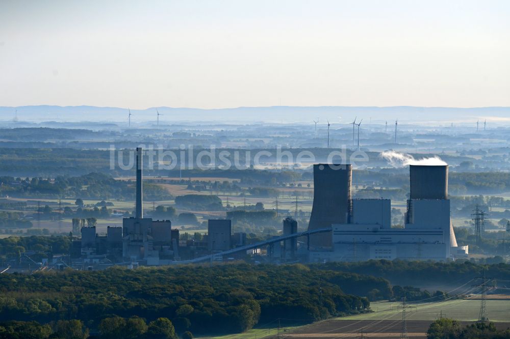 Hamm von oben - Kraftwerksanlagen des Kohle- Heizkraftwerkes der RWE Power im Stadtteil Schmehausen in Hamm im Bundesland Nordrhein-Westfalen
