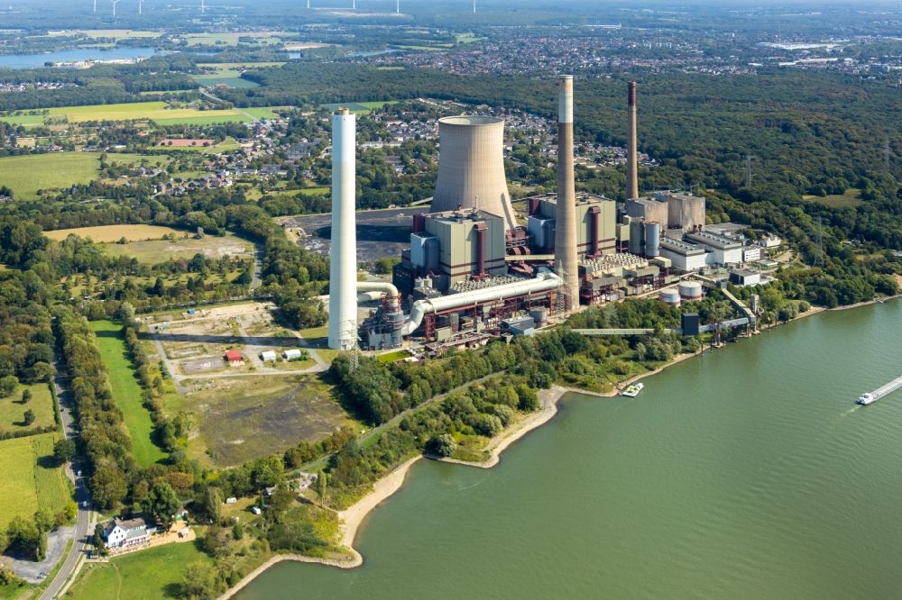 Luftbild Voerde (Niederrhein) - Kraftwerksanlagen des Kohle- Heizkraftwerkes der Steag Energy Services GmbH im Ortsteil Möllen in Voerde (Niederrhein) im Bundesland Nordrhein-Westfalen