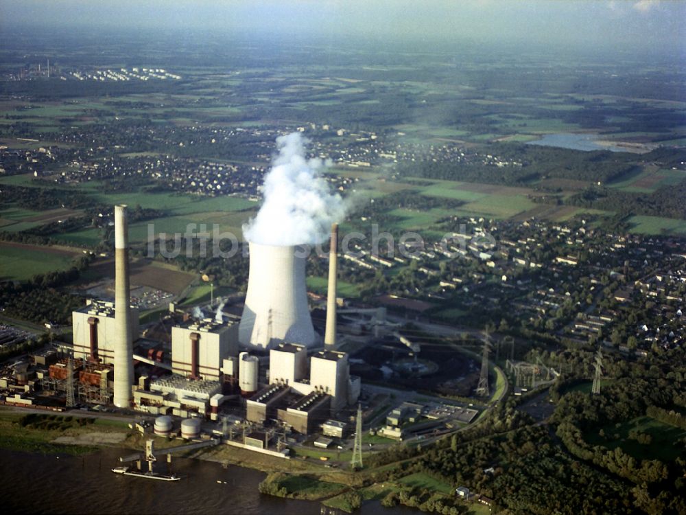 Luftaufnahme Voerde (Niederrhein) - Kraftwerksanlagen des Kohle- Heizkraftwerkes in Voerde (Niederrhein) im Bundesland Nordrhein-Westfalen