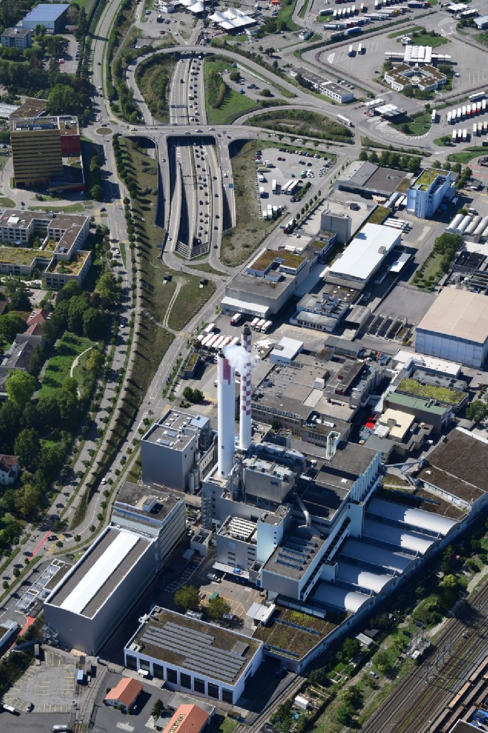 Luftbild Basel - Kraftwerksanlagen der Müllverbrennungsanlage und Kehrichtverwertungsanlage KVA in Basel, Schweiz