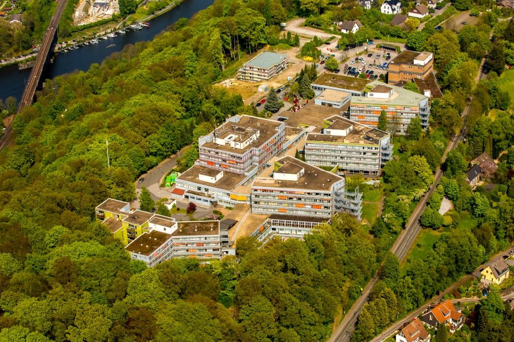 Essen aus der Vogelperspektive: Krankenhaus MediClin Fachklinik Rhein/Ruhr im Ortsteil Werden in Essen im Bundesland Nordrhein-Westfalen, Deutschland