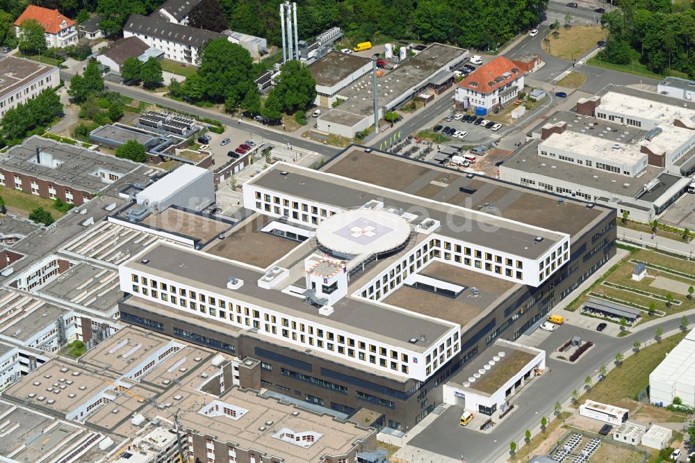 Luftaufnahme Lübeck - Krankenhaus UKSH Universitätsklinikum Schleswig-Holstein im Ortsteil St. Jürgen in Lübeck im Bundesland Schleswig-Holstein, Deutschland