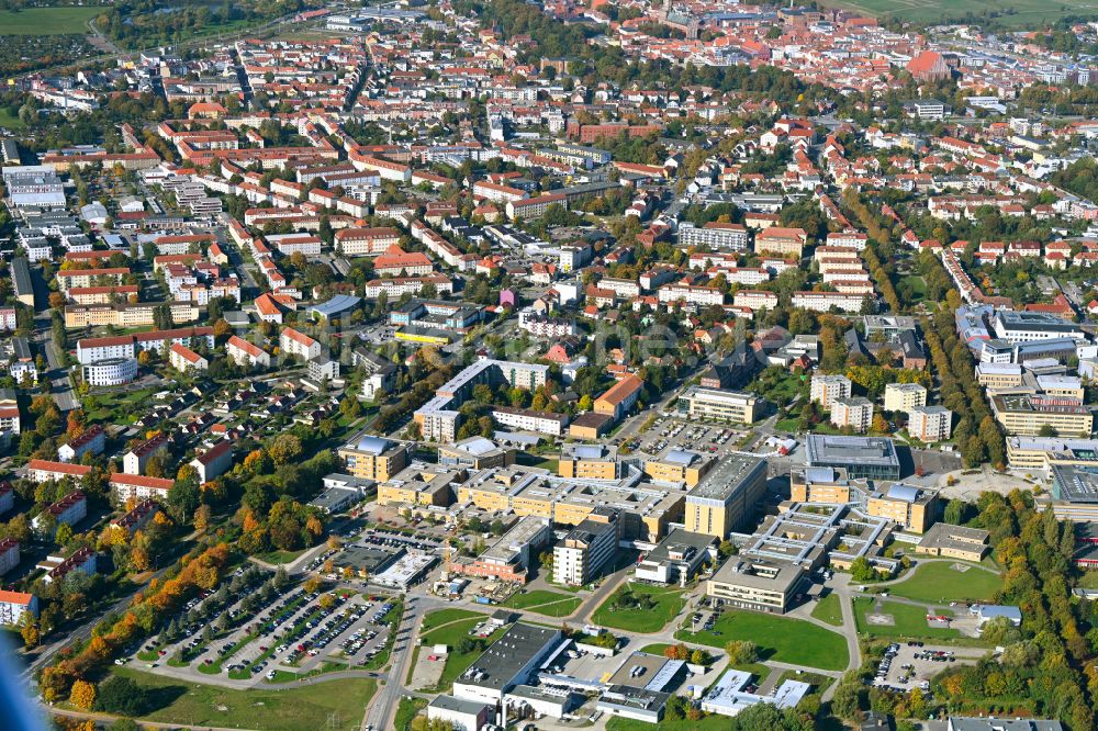 Luftaufnahme Hansestadt Greifswald - Krankenhaus Universitätsmedizin Greifswald in Greifswald im Bundesland Mecklenburg-Vorpommern, Deutschland