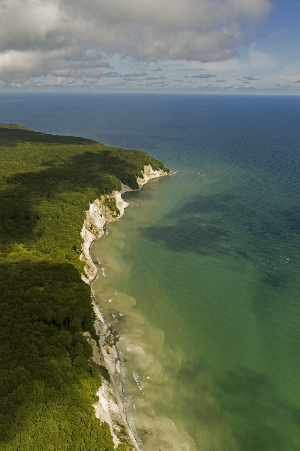 Luftbild Sassnitz - Kreideküste bei Sassnitz auf der Insel Rügen in Mecklenburg-Vorpommern