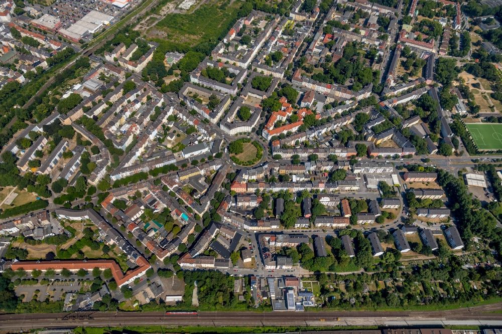 Luftaufnahme Dortmund - Kreisverkehr - Straßenverlauf am Borsigplatz in Dortmund im Bundesland Nordrhein-Westfalen, Deutschland