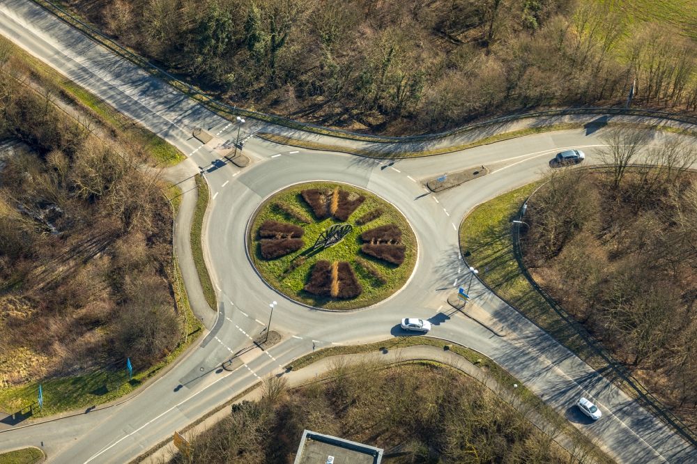 Bönen von oben - Kreisverkehr - Straßenverlauf der Edisonstraße - Rhynerner Straße - Hagenweg in Bönen im Bundesland Nordrhein-Westfalen, Deutschland