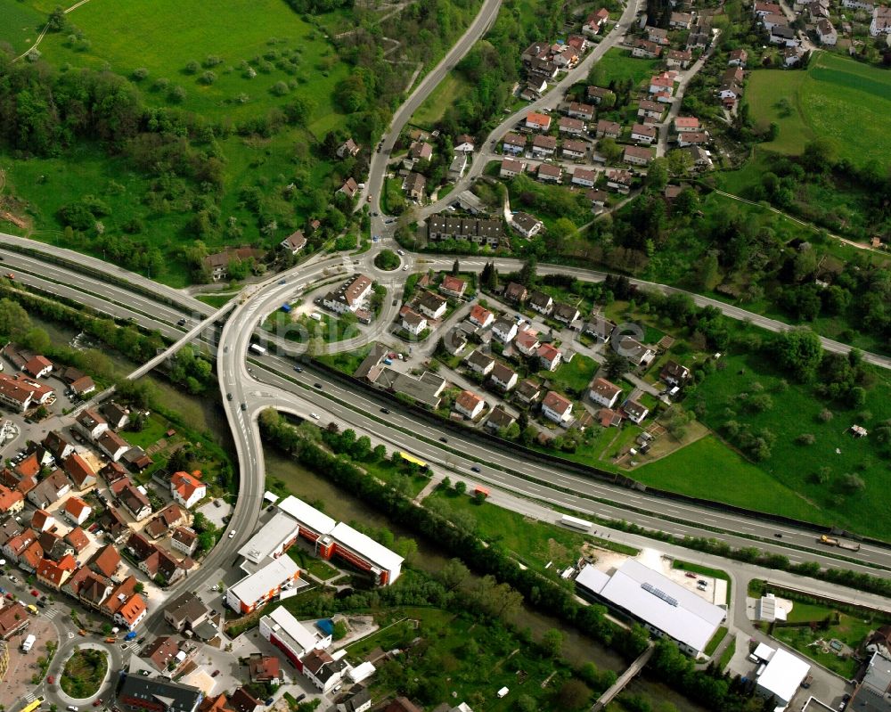 Luftbild Ebersbach an der Fils - Kreuzung Bundesstraße 10 - Albstraße in Ebersbach an der Fils im Bundesland Baden-Württemberg, Deutschland