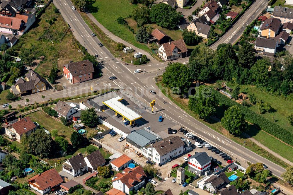 Altdorf aus der Vogelperspektive: Kreuzung Bundesstraße 3 und Orschweierer Straße in Altdorf im Bundesland Baden-Württemberg, Deutschland