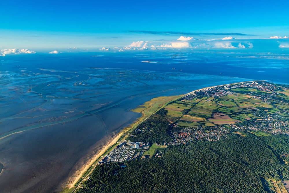 Luftbild Cuxhaven - Küsten- Landschaft am Sandstrand der Nordsee in Cuxhaven im Bundesland Niedersachsen