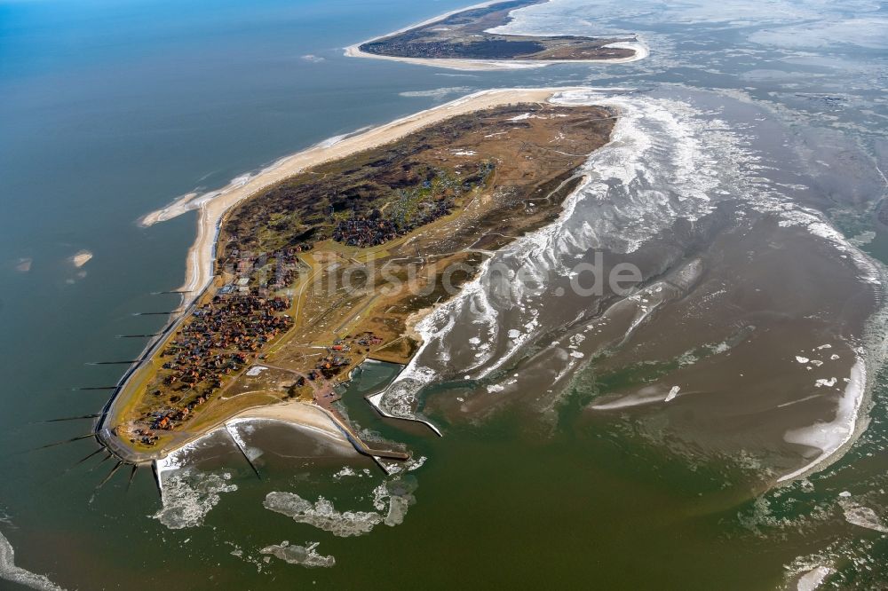 Luftbild Baltrum - Küsten- Landschaft am Sandstrand der Nordsee- Insel Norderney im Bundesland Niedersachsen