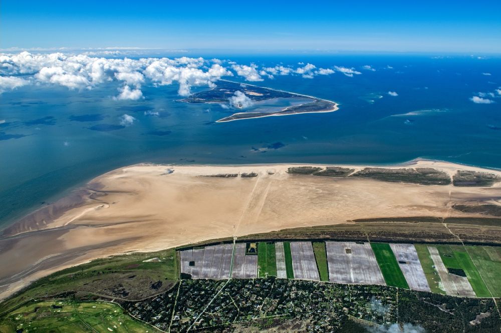 Luftbild Römö - Küsten- Landschaft am Sandstrand der Nordsee in Römö in Region Syddanmark, Dänemark