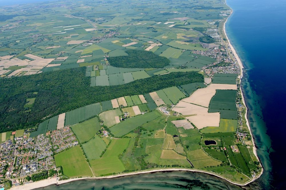 Luftbild Dahme - Küsten- Landschaft am Sandstrand der Ostsee in Dahme im Bundesland Schleswig-Holstein