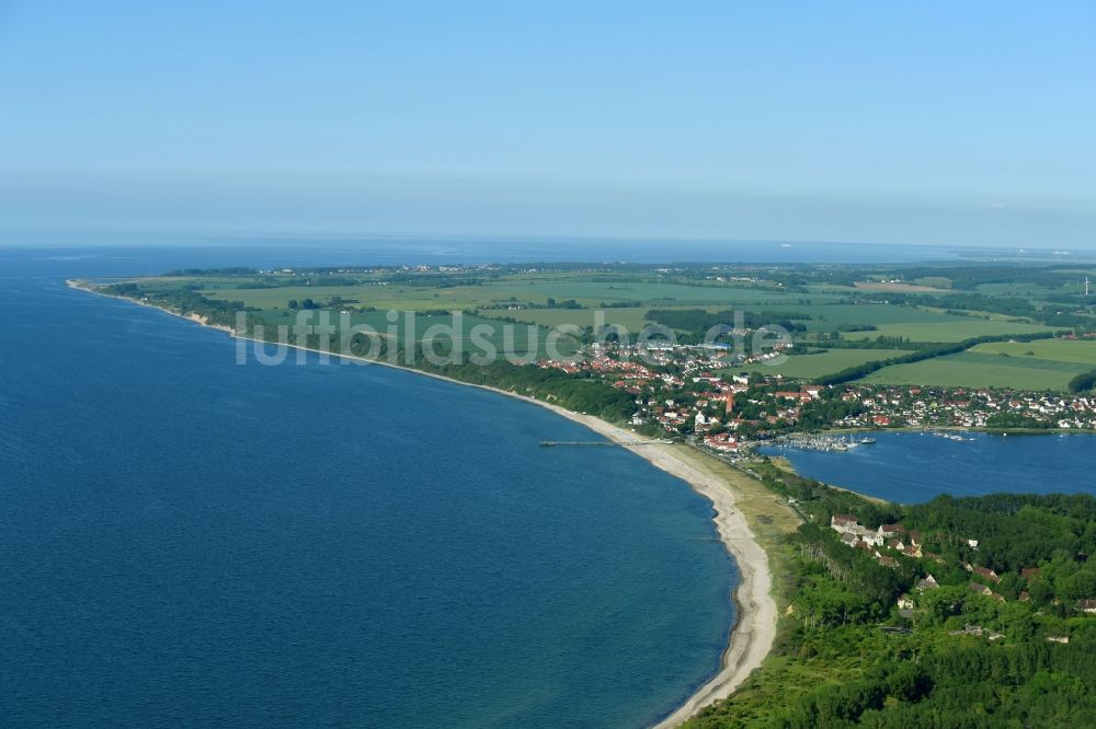 Luftaufnahme Rerik - Küsten- Landschaft am Sandstrand der Ostsee in Rerik im Bundesland Mecklenburg-Vorpommern, Deutschland
