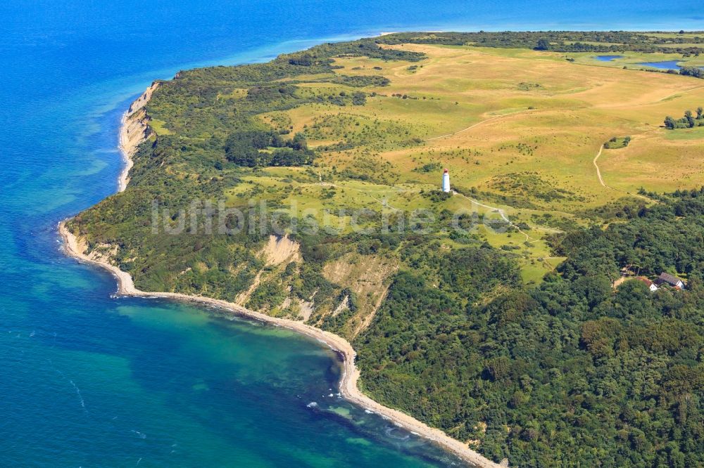 Luftaufnahme Insel Hiddensee - Küsten- Landschaft an der Steilküste der Ostsee auf der Insel Hiddensee im Bundesland Mecklenburg-Vorpommern, Deutschland