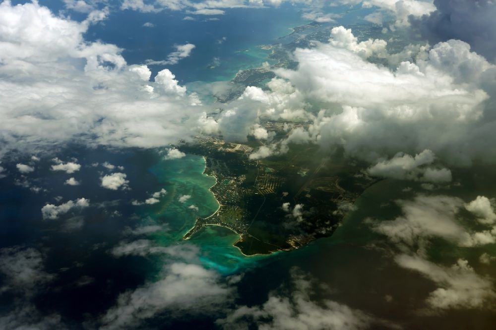 Luftbild Karibische Inseln - Küstenbereich der karibischen Südsee - Inseln in in Ragged Island, Bahamas