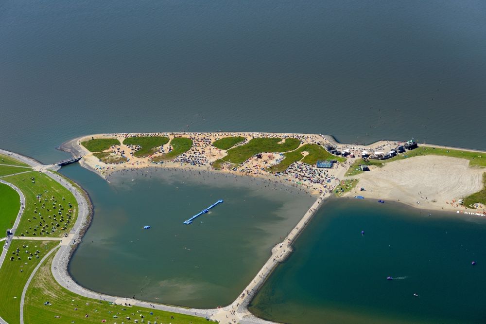 Luftbild Büsum - Küstenbereich der Nordsee - Insel in Büsum im Bundesland Schleswig-Holstein