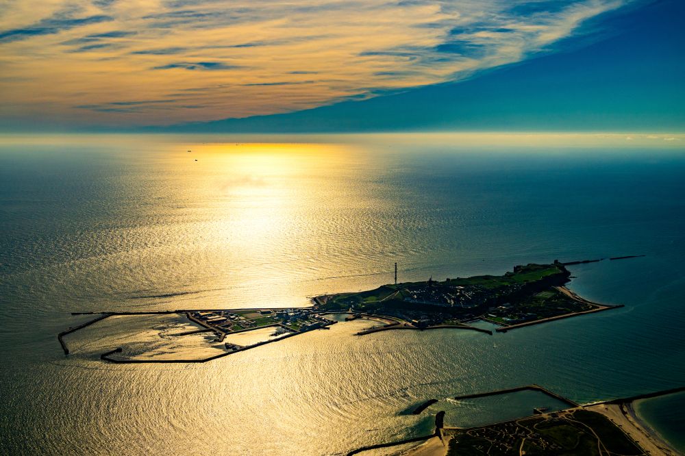 Luftbild Helgoland - Küstenbereich der Nordsee - Insel Helgoland-Dühne in Helgoland im Bundesland Schleswig-Holstein