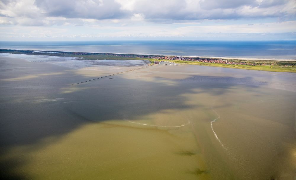 Luftaufnahme Juist - Küstenbereich der Nordsee - Insel in Juist im Bundesland Niedersachsen, Deutschland