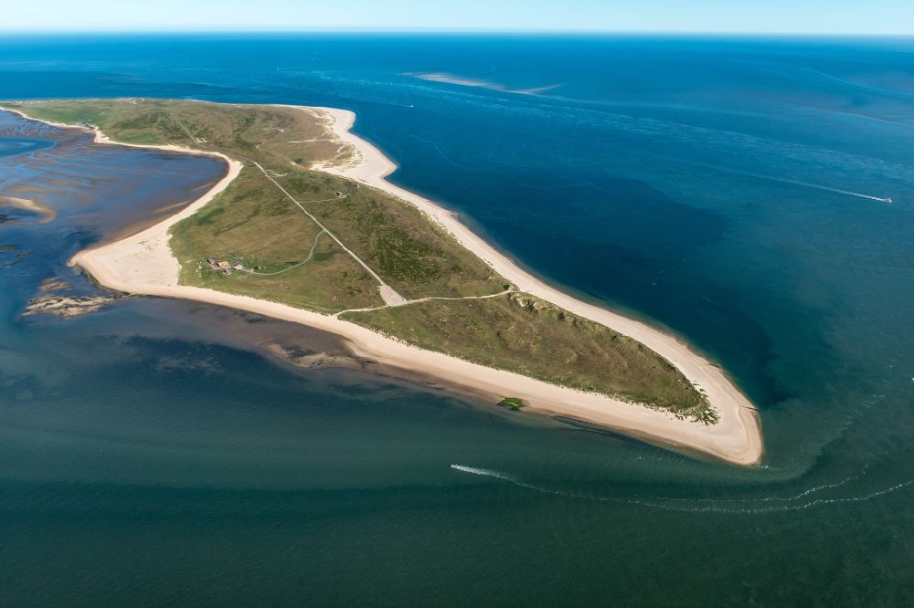List aus der Vogelperspektive: Küstenbereich der Nordsee - Insel in List im Bundesland Schleswig-Holstein