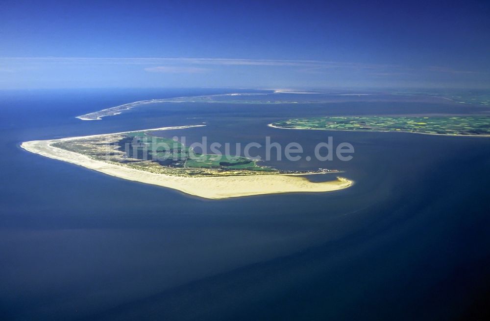 Wittdün auf Amrum aus der Vogelperspektive: Küstenbereich der Nordsee - Insel in Norddorf im Bundesland Schleswig-Holstein