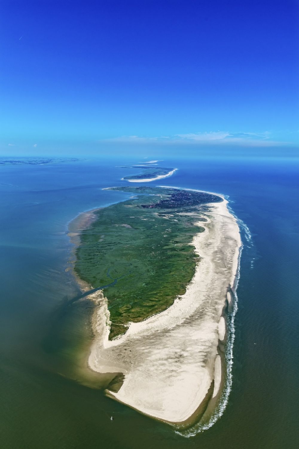 Luftbild Spiekeroog - Küstenbereich der Nordsee - Insel in Spiekeroog im Bundesland Niedersachsen