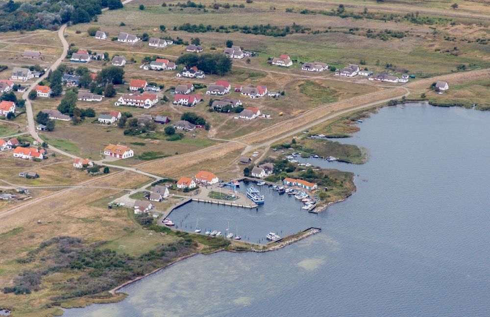 Luftbild Insel Hiddensee - Küstenbereich Ostsee - Insel Hiddensee in Plogshagen im Bundesland Mecklenburg-Vorpommern, Deutschland
