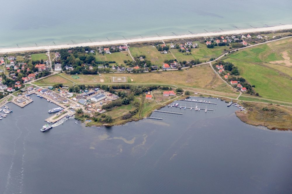 Luftbild Insel Hiddensee - Küstenbereich der Ostsee - Insel im Ortsteil Vitte in Insel Hiddensee im Bundesland Mecklenburg-Vorpommern