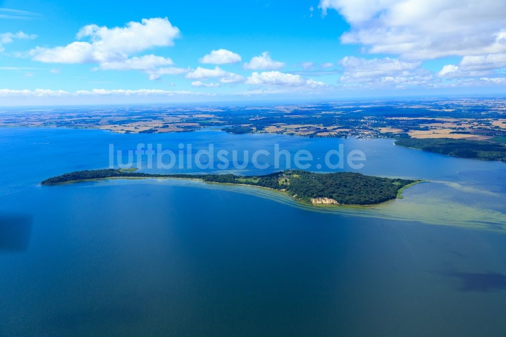 Putbus von oben - Küstenbereich der Ostsee - Insel Vilm in Putbus im Bundesland Mecklenburg-Vorpommern, Deutschland