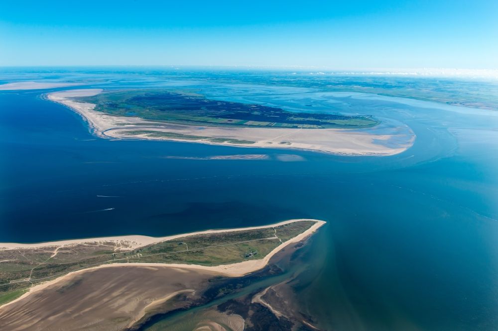 List aus der Vogelperspektive: Küstenbereich der Sylt - Insel in List im Bundesland Schleswig-Holstein