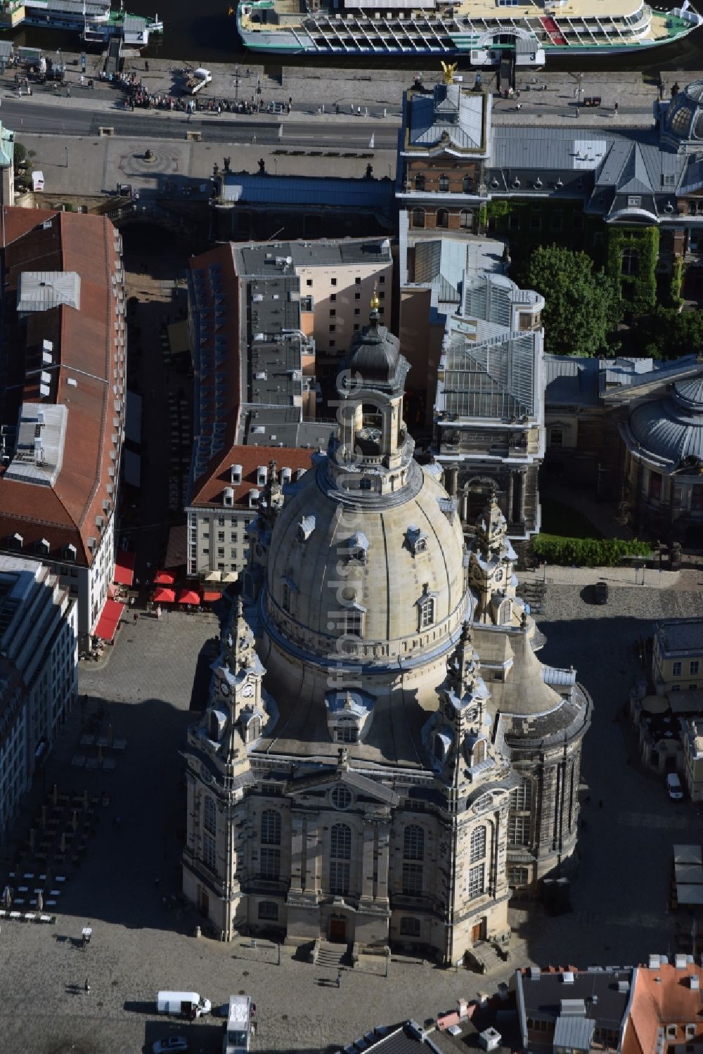 Luftaufnahme Dresden - Kuppel der Dresdner Frauenkirche auf dem Neumarkt in Dresden im Bundesland Sachsen