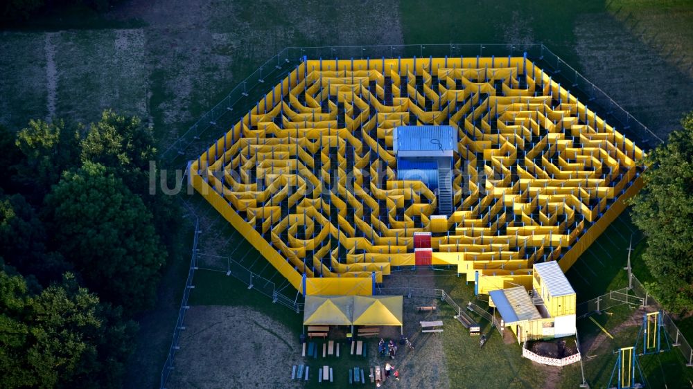 Luftaufnahme Bonn - Labyrinth in Bonn im Bundesland Nordrhein-Westfalen, Deutschland
