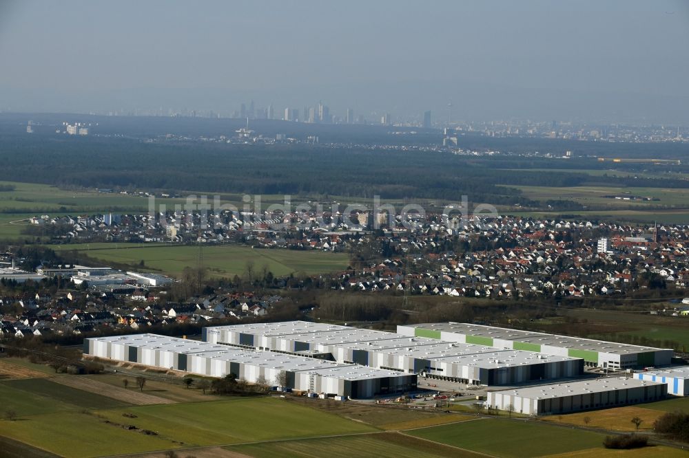 Rodgau von oben - Lagerhallen und Speditionsgebäude der agotrans Logistik GmbH in Rodgau im Bundesland Hessen