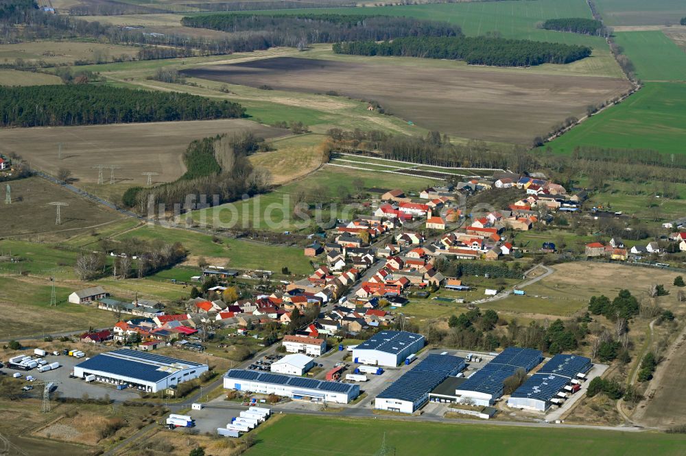 Nunsdorf von oben - Lagerhallen und Speditionsgebäude DSS Logistik GmbH in Nunsdorf im Bundesland Brandenburg, Deutschland