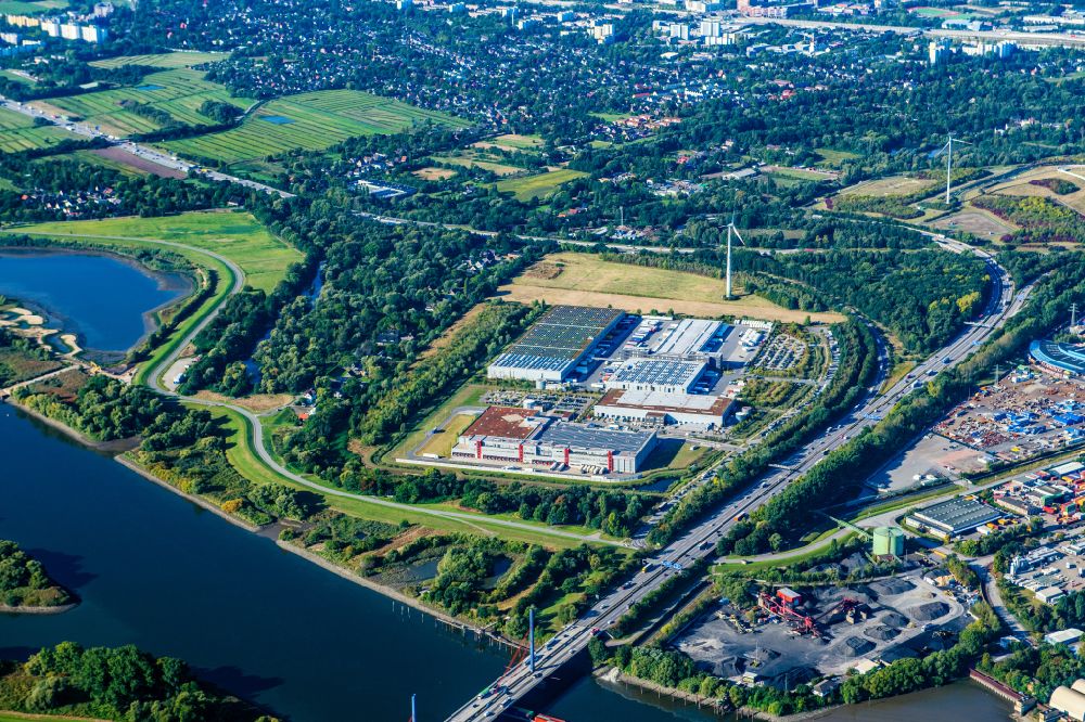 Luftbild Hamburg - Lagerhallen und Speditionsgebäude der Kühne + Nagel AG & Co. KG in Hamburg, Deutschland