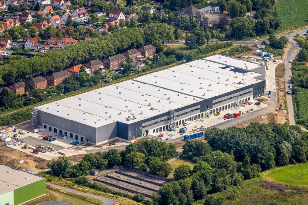 Luftaufnahme Kamp-Lintfort - Lagerhallen und Speditionsgebäude - Neubau Alpha Industrial in Kamp-Lintfort im Bundesland Nordrhein-Westfalen, Deutschland