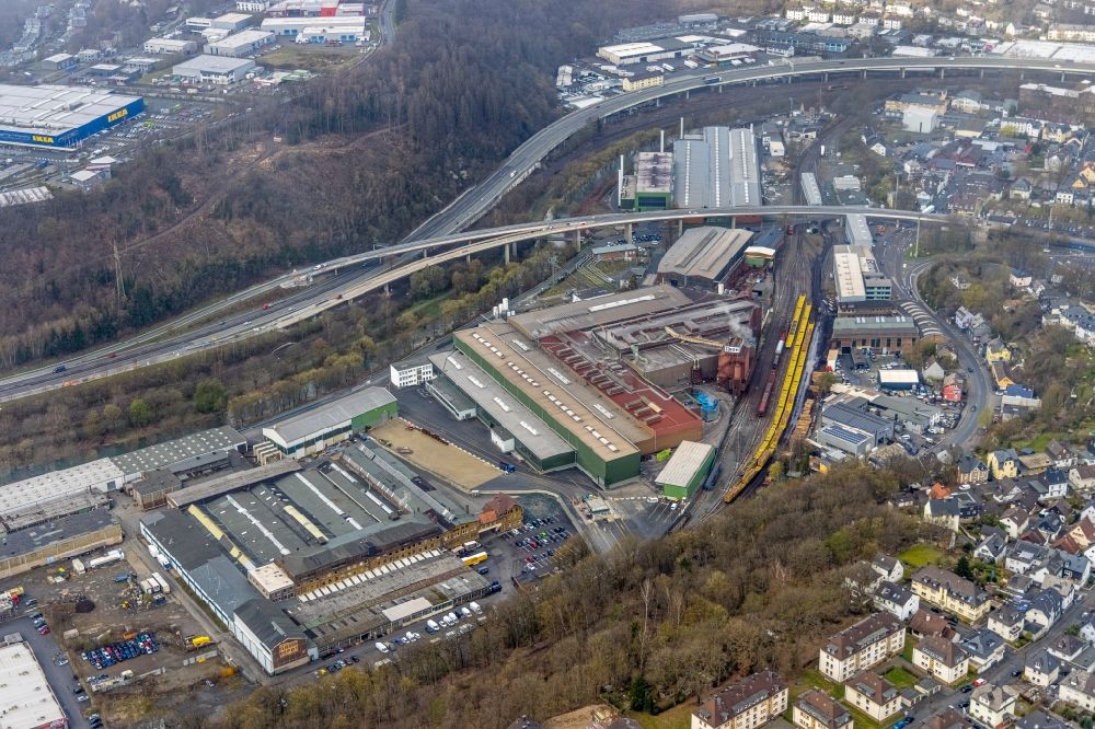Luftbild Siegen - Lagerhauskomplex- Gebäude im Gewerbegebiet im Ortsteil Hammerhütte in Siegen im Bundesland Nordrhein-Westfalen, Deutschland