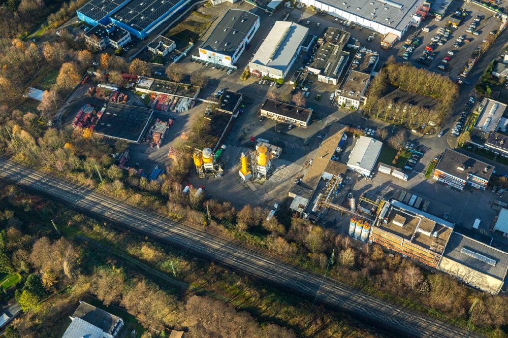 Luftbild Gelsenkirchen - Lagerhauskomplex- Gebäude der Mäder Aqualack AG im Gewerbegebiet in Gelsenkirchen - Scholven im Bundesland Nordrhein-Westfalen
