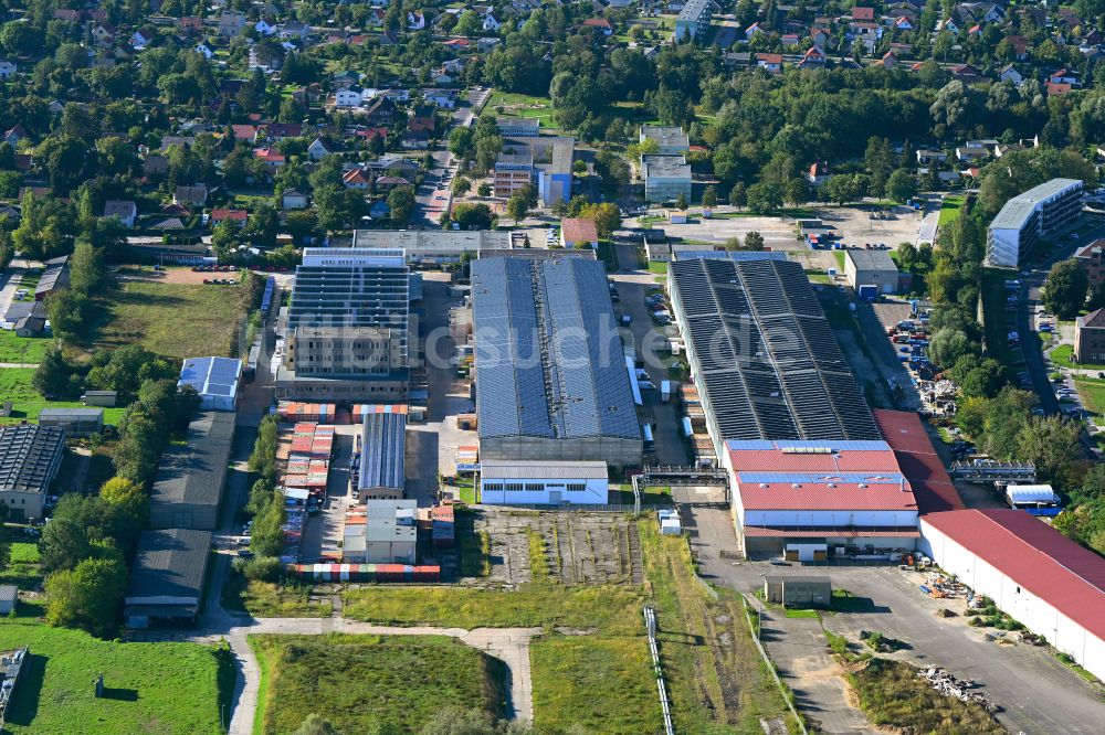 Luftaufnahme Bernau - Lagerhauskomplex im Gewerbegebiet am Schönfelder Weg in Bernau im Bundesland Brandenburg, Deutschland