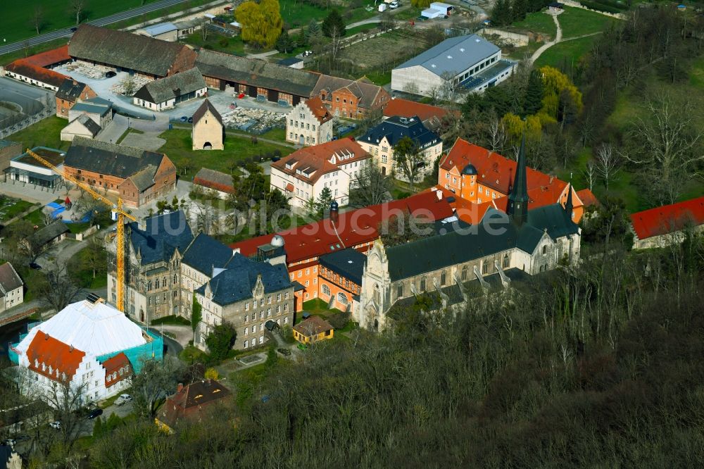 Schulpforte von oben - Landesschule Pforta, Internatsgymnasium in Schulpforte im Bundesland Sachsen-Anhalt, Deutschland