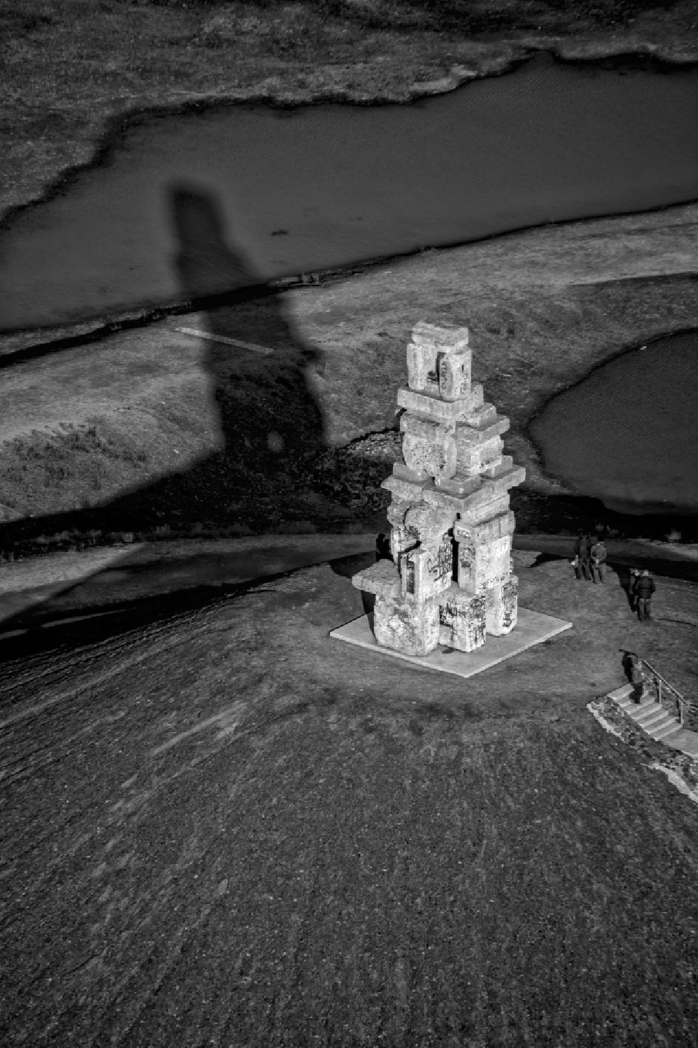 Gelsenkirchen von oben - Landmarke Himmelstreppe des Künstlers Herman Prigann auf einer ehemaligen Abraumhalde in Gelsenkirchen im Bundesland Nordrhein-Westfalen