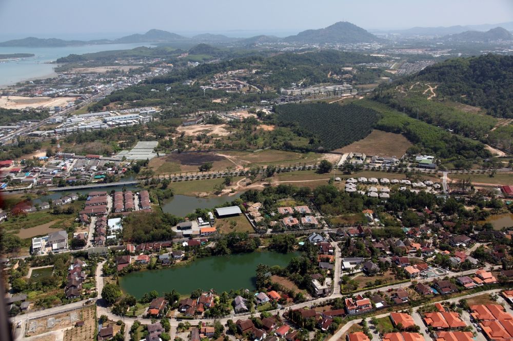 Luftaufnahme Koh Keaw - Landschaft bei Koh auf der Insel Phuket bei Kow Keaw in Thailand