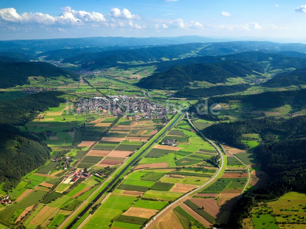 Luftbild Biberach an der Riß - Landschaft von Feldern der Landwirtschaft bei Biberach an der Riß im Bundesland Baden-Württemberg