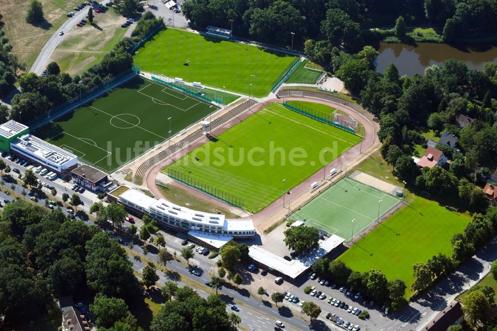 Wolfsburg aus der Vogelperspektive: Leistungszentrum Porschestadion in Wolfsburg im Bundesland Niedersachsen, Deutschland