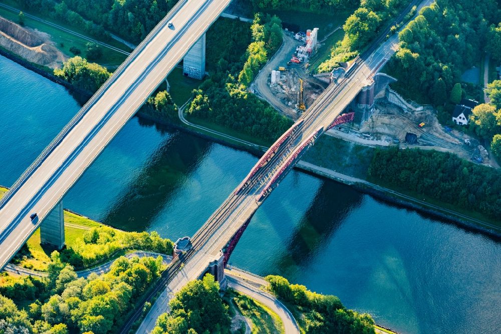 Luftbild Kiel - Levensauer Hochbrücke im Norden von Kiel im Bundesland Schleswig-Holstein